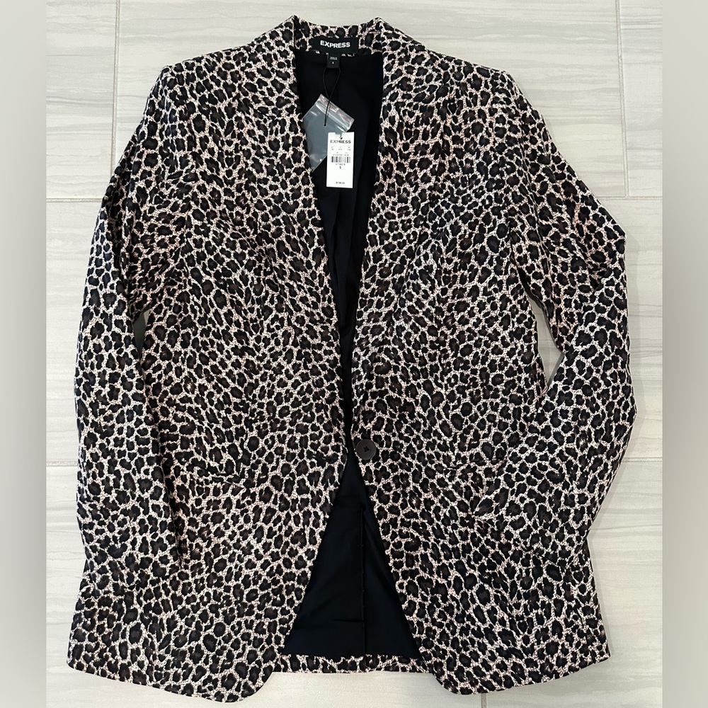 NWT Express Leopard Print Women's Blazer - Size Small